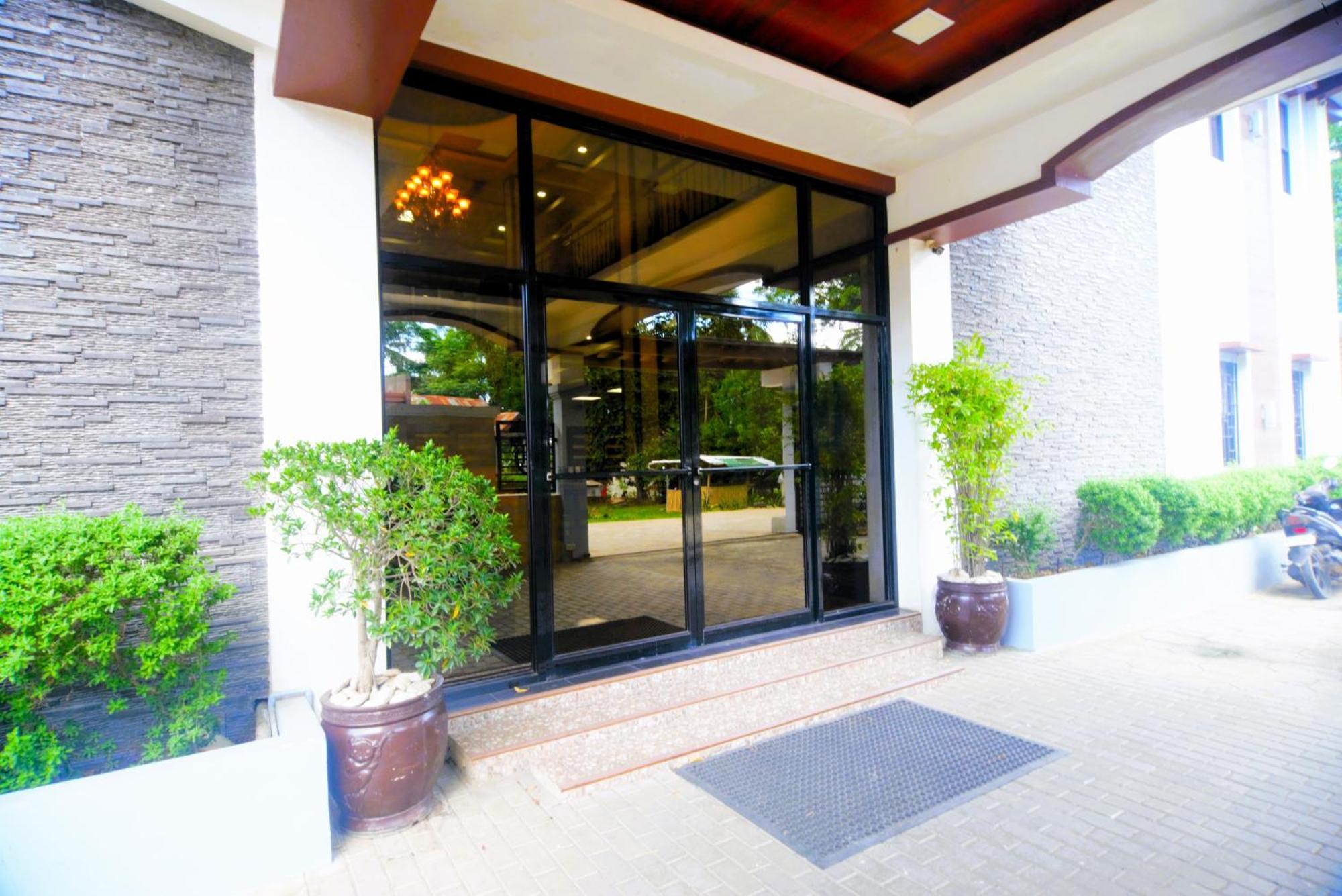 Hotel Gabriella Tagbilaran City Exterior foto